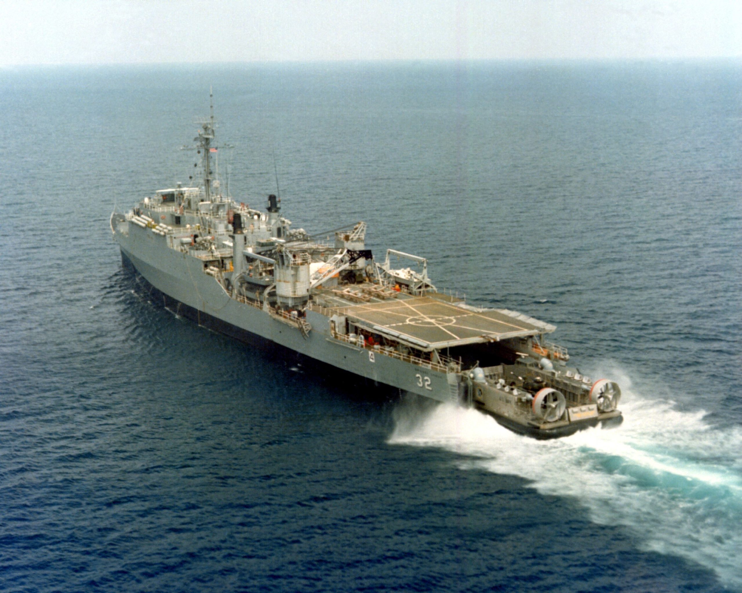USS_Spiegel_Grove_LSD-32